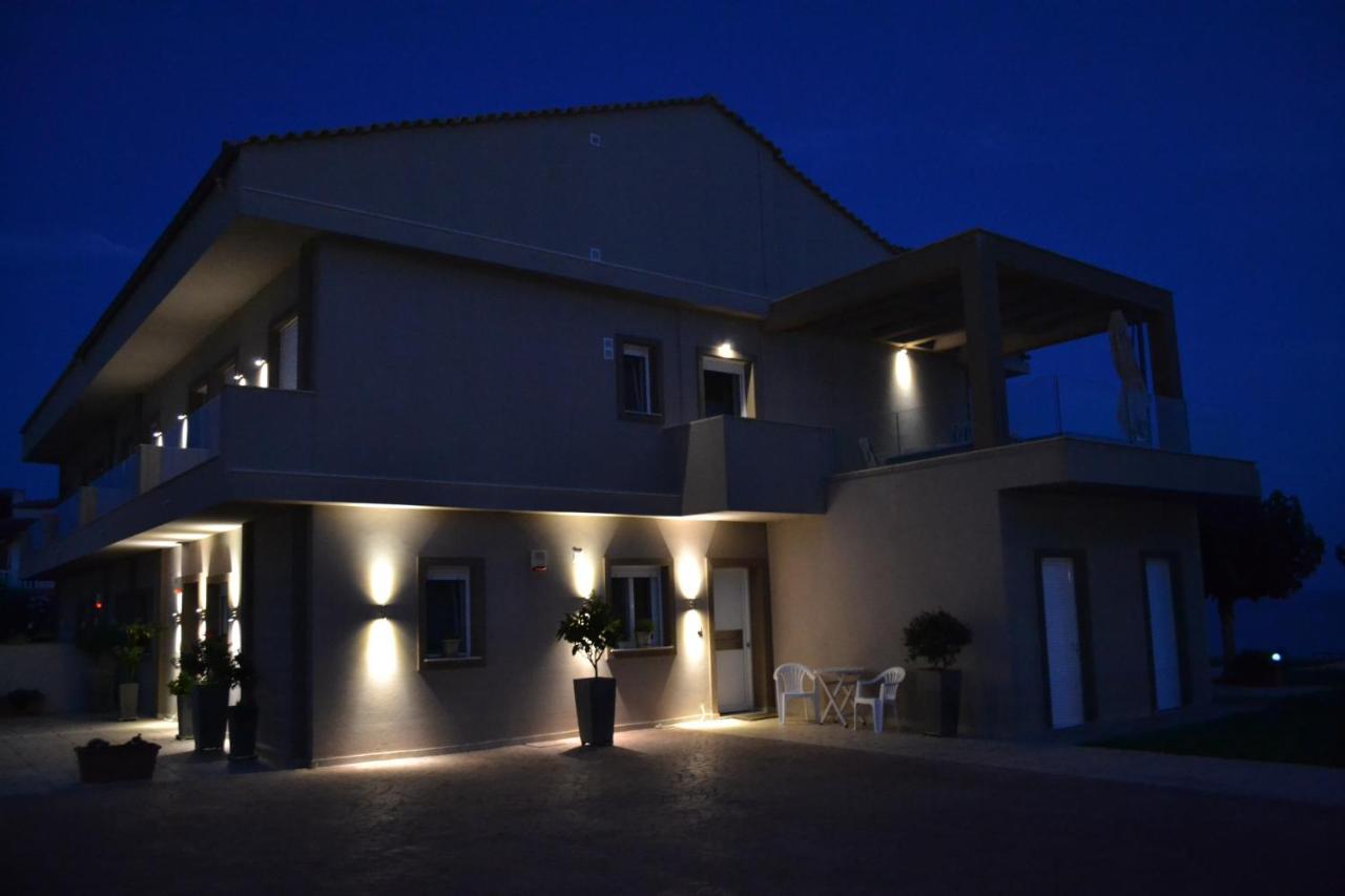 הוילה אגיוס גיורגיוס Aquarius House מראה חיצוני תמונה